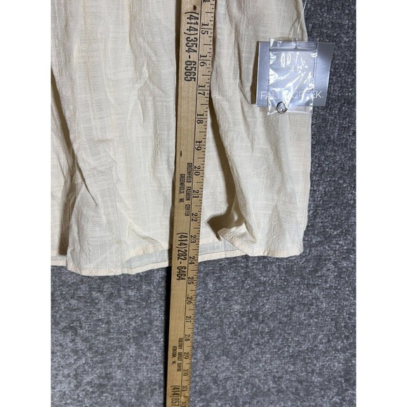 Falls Creek Short Sleeve Woven Pintuck Ruffle Pleated Top Womens Size Medium NWT - Picture 15 of 15